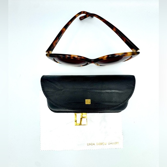 Linda Farrow Tortoiseshell Gradient Oversized Sunglasses - Picture 4 of 8